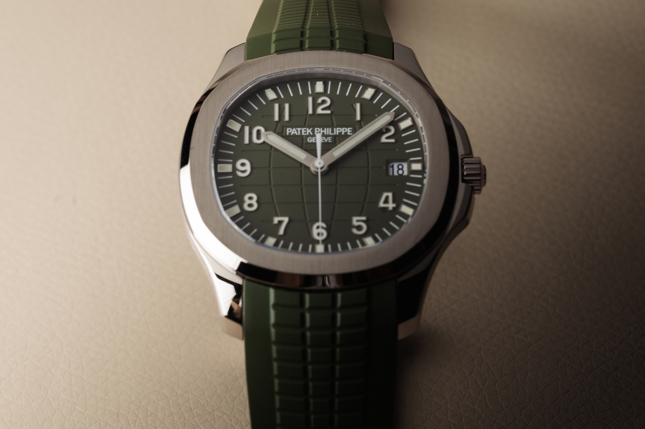 Khaki Patek Philippe Aquanaut 5168G-010