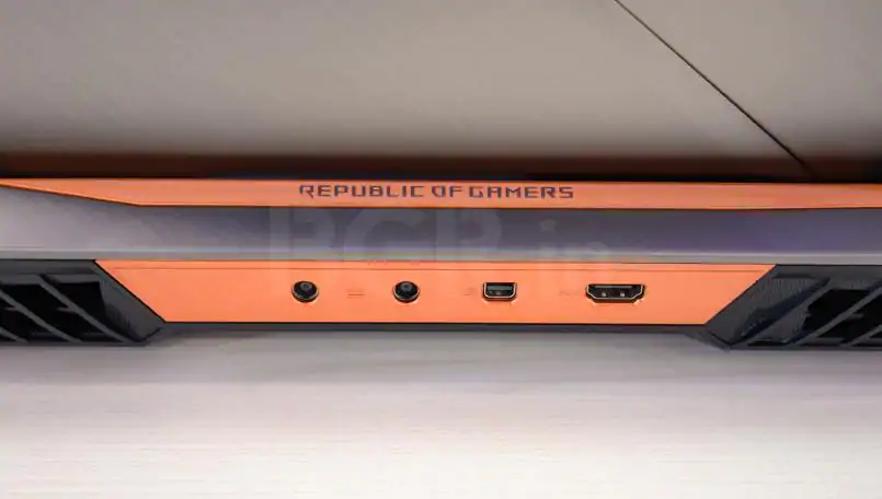 Asus ROG G703 First Impressions connectivity ports on the back