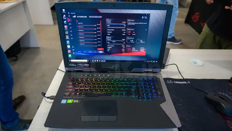 Asus ROG G703 First Impressions Armoury Crate