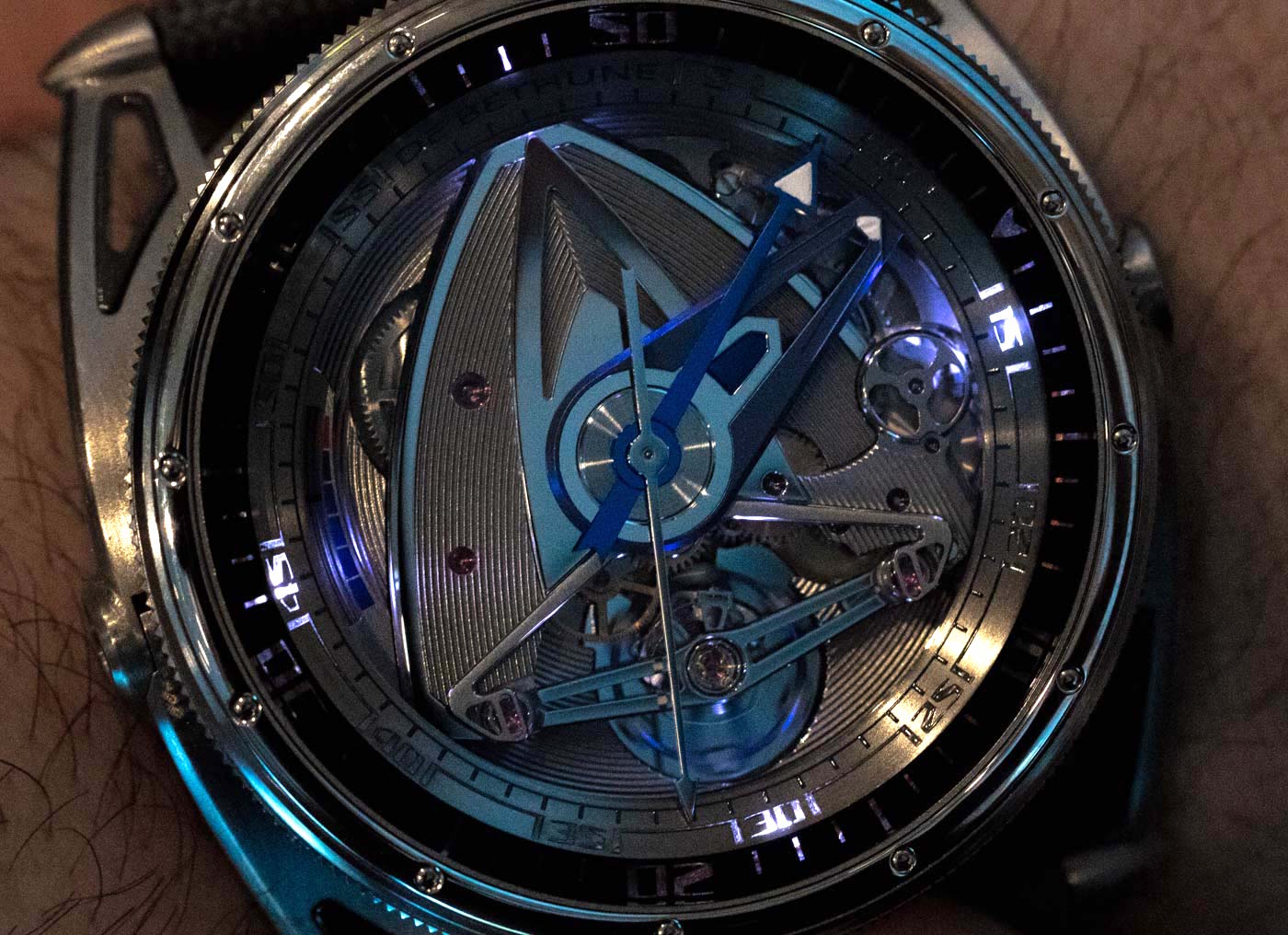 De Bethune DB28 GS Grand Bleu Watch Hands-On Hands-On 