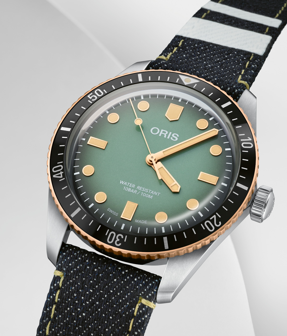 First Look: Oris X Momotaro Jeans Special-Edition Divers Sixty-Five Watch First Look First Look: Oris X Momotaro Jeans Special-Edition Divers Sixty-Five Watch First Look