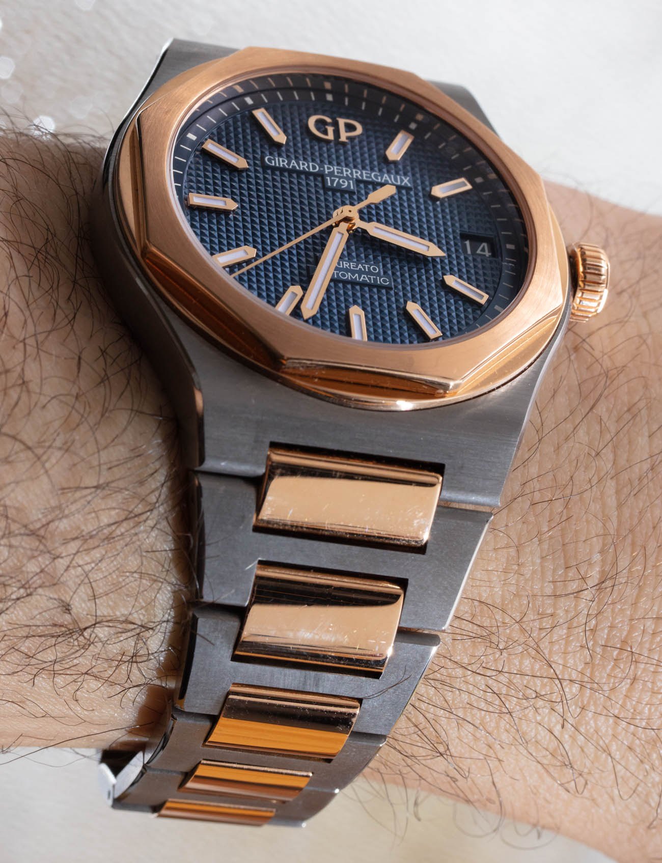 Girard-Perregaux Laureato 42 MM Titanium & Pink Gold Watch Review Wrist Time Reviews Girard-Perregaux Laureato 42 MM Titanium & Pink Gold Watch Review Wrist Time Reviews