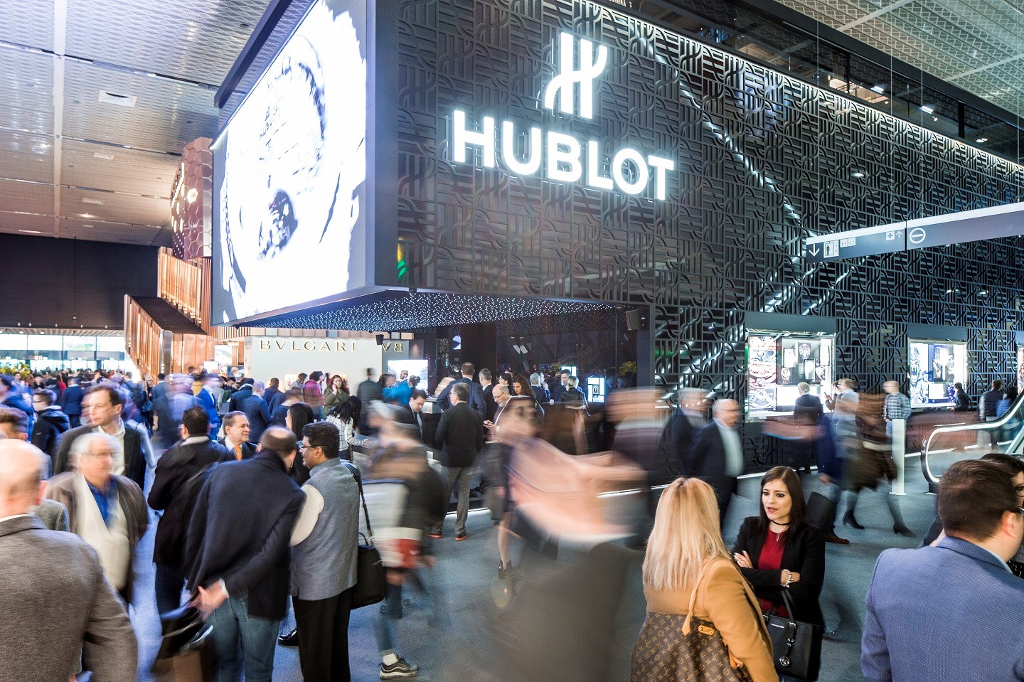 LVMH Group Luxury Watch Brands Leave Baselworld: Century Old Trade Show Now Loses All Anchor Exhibitors Watch Industry News LVMH Group Luxury Watch Brands Leave Baselworld: Century Old Trade Show Now Loses All Anchor Exhibitors Watch Industry News