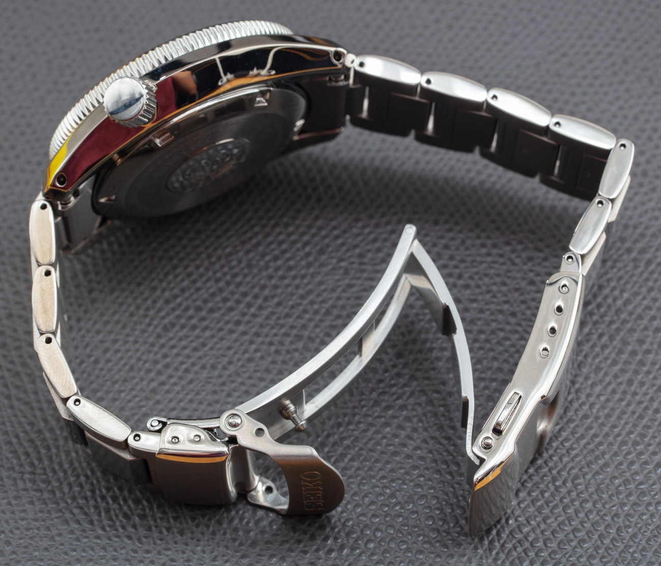 Hands-On: Seiko Prospex SPB097 Twilight Blue '1968 Diver Reimagined' & SPB105 Watches Hands-On Seiko Hands-On: Seiko Prospex SPB097 Twilight Blue '1968 Diver Reimagined' & SPB105 Watches Hands-On Seiko